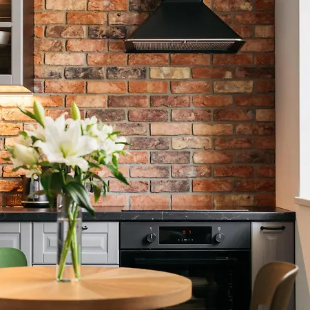 Native Dluga 24i3 クラクフ