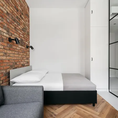 Native Dluga 24i3 Krakow