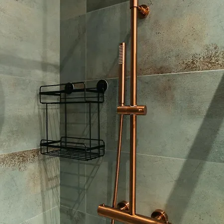 Native Dluga 24i3 아파트